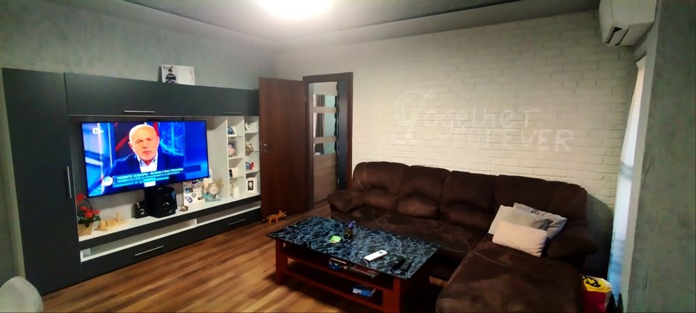 Продава се Четиристаен апартамент в Перник, Изток - 100 кв.м за 1760 €/кв.м - Снимка #16