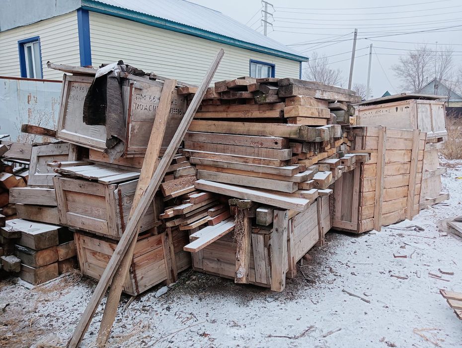 Продам землю с материалами