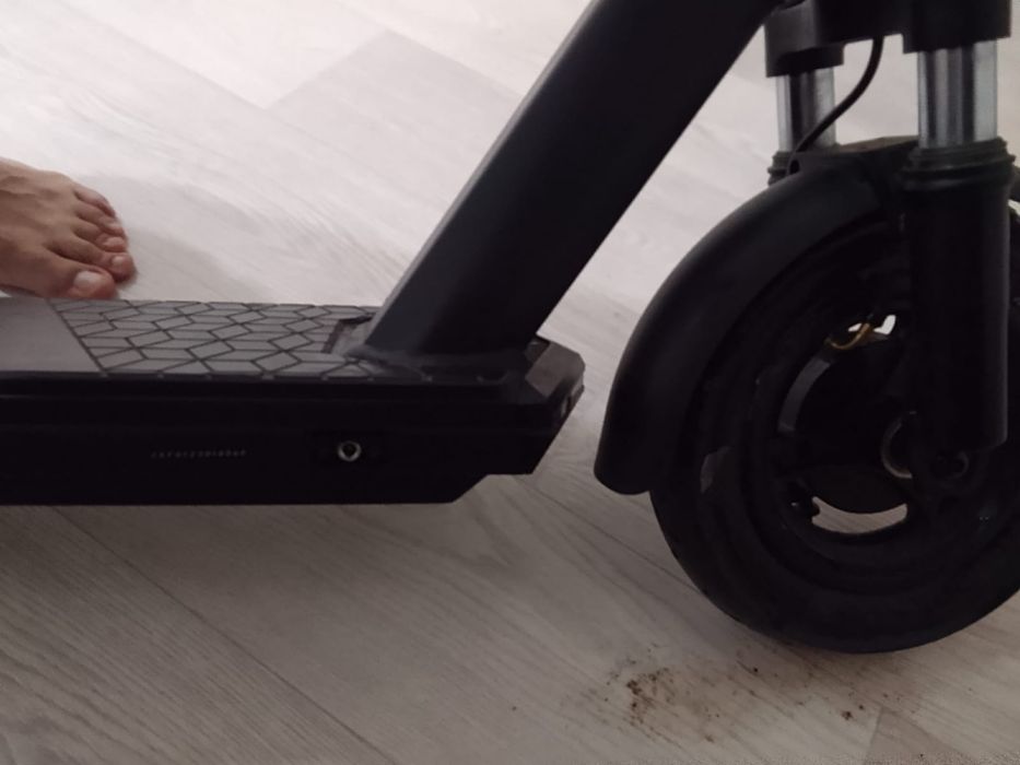 Электросамокат Hoverbot