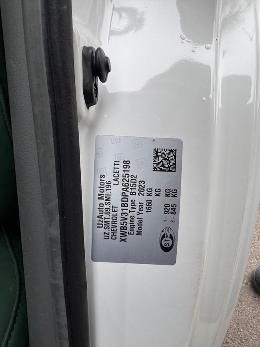 Lasetti Gentra yangi