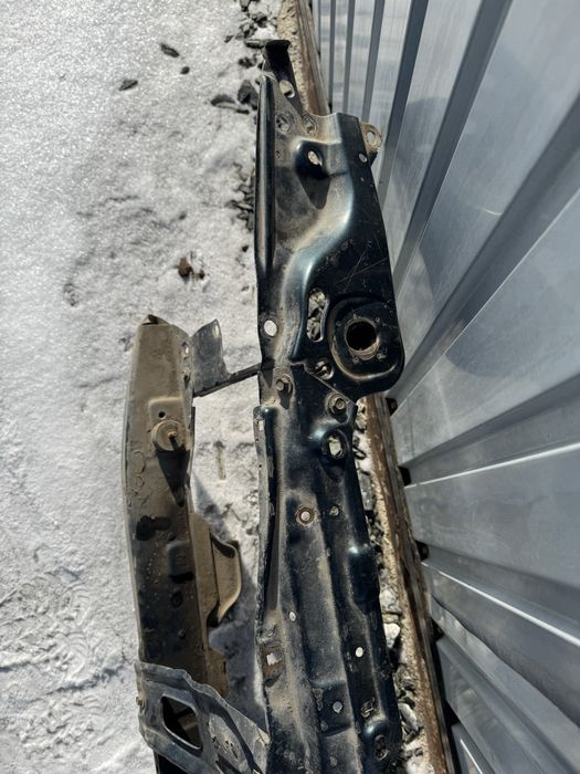 Телевизор ауди 80 б3