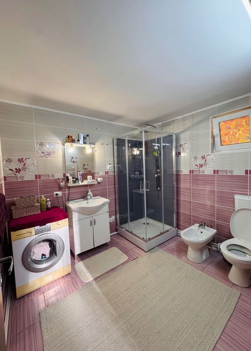 VILĂ 4 CAMERE CU TEREN 1.670 MP ȘI LIVADĂ | VĂLENII DE MUNTE, PRAHOVA
