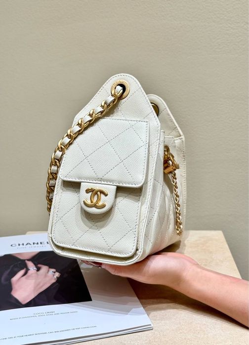 Geanta Chanel Hobo Mini