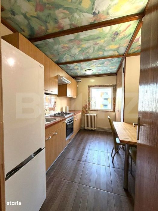 Apartament 3 camere decomandate, 80 mp, zona UMF