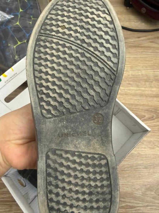 Продам туфли 32 размер