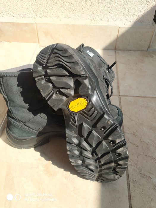 Туристически  и ежедневни обувки columbia