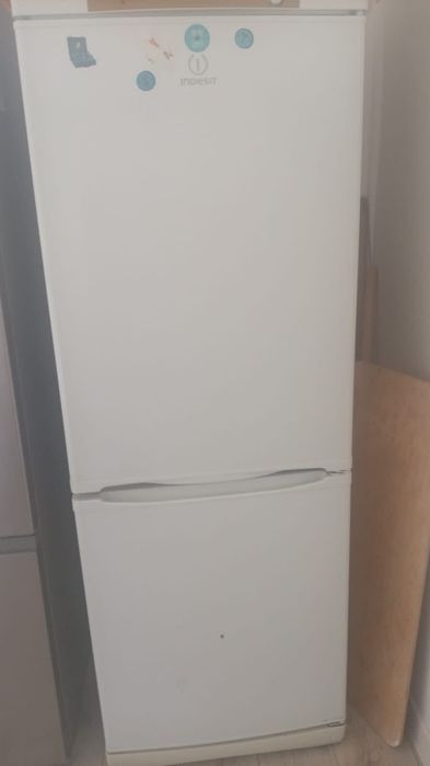 Холодильник сатылады 50000тенге