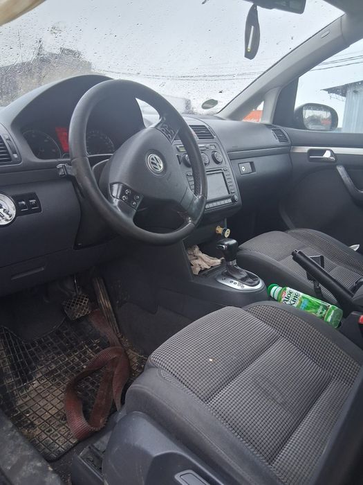 Dezmembrez touran cutie automata dsg