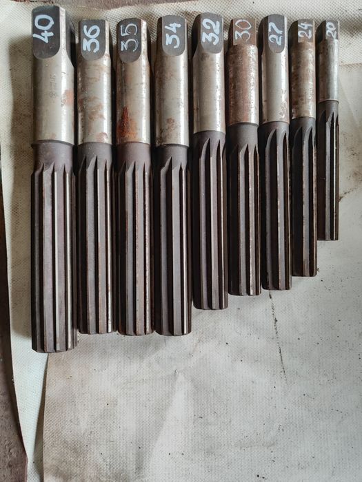 Токарный инструмент