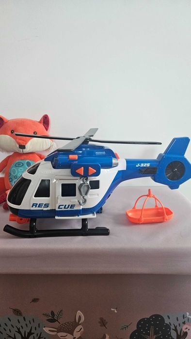 Elicopter cu sunete