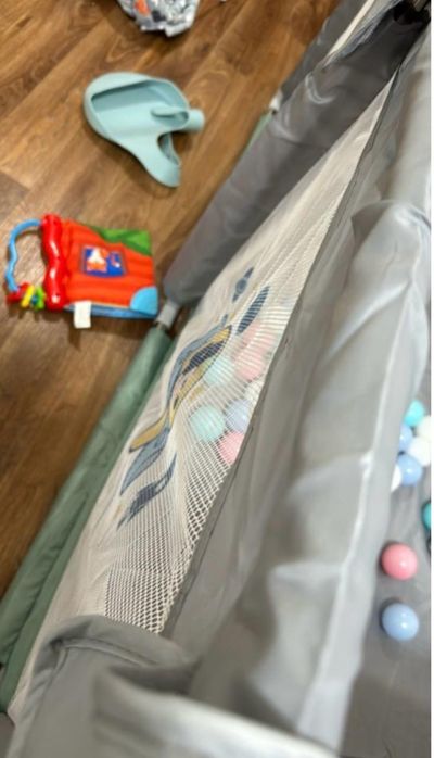 Продам игровой манеж