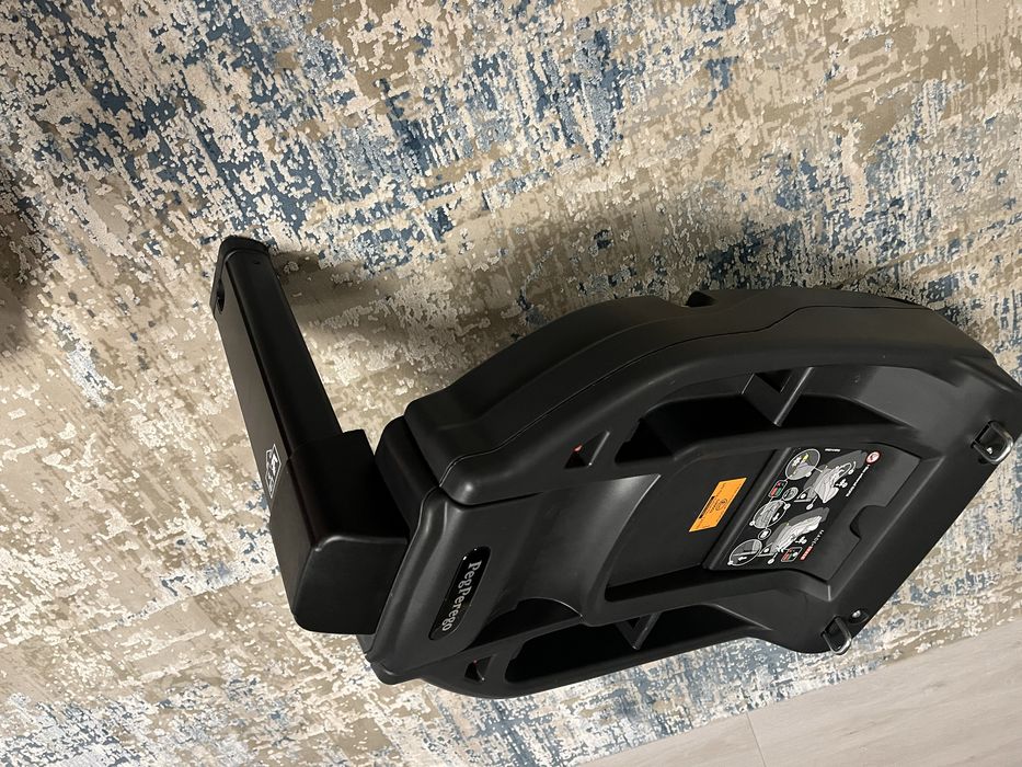Baza ISOFIX Peg Perego Base i-Size – stare impecabila