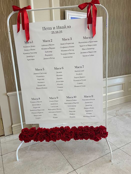 Украса за сватба арка с червени рози, стойка, статив, свещници, плата