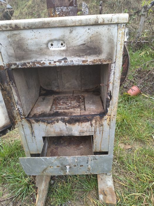 Șemineu pryty lemne cărbuni