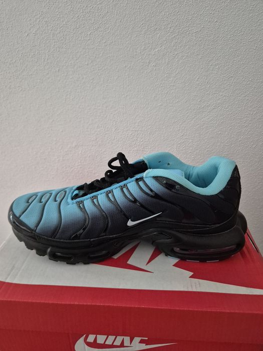 Adidasi nike air max plus tn originali