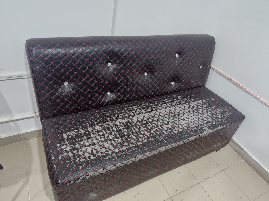 Продам диваны 4 шт