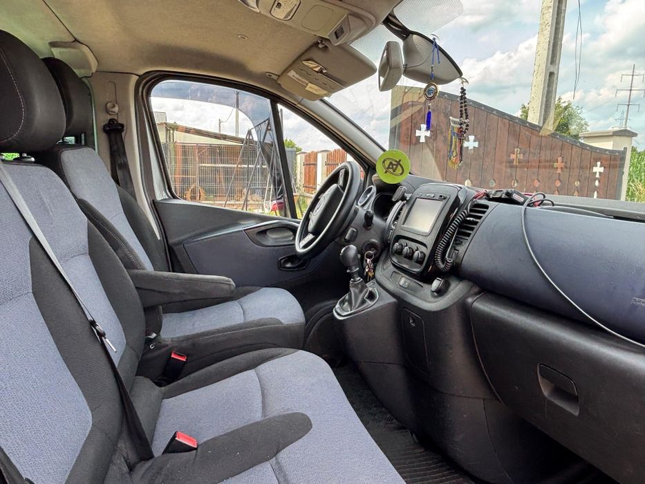 Opel vivaro. !!!
