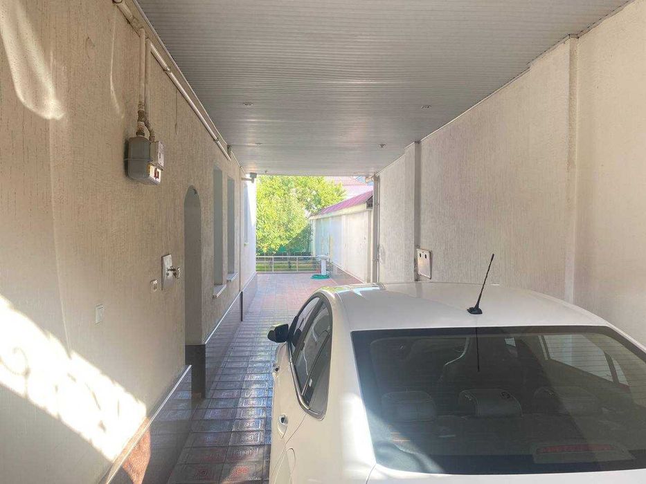 Ул Ракат Текстильный институт 6 комн, 6 сот.