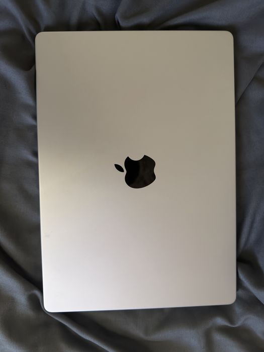 MacBook Pro M3pro 18gb ram