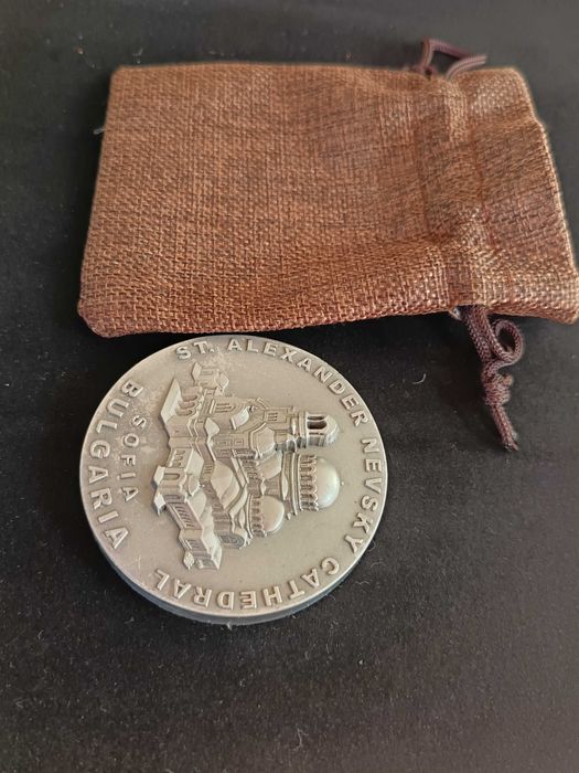 Магнити и медальони