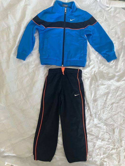 Trening Nike baieti, marimea 4-5ani, 104-110 cm