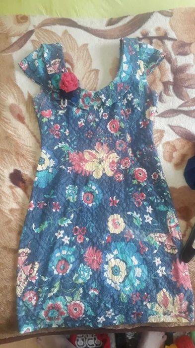 Платья  вечерние