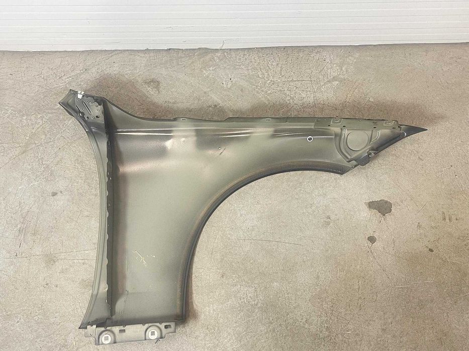 Преден ляв калник за MERCEDES S-Class W223