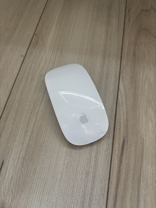 Беспроводная мышь Apple Magic Mouse