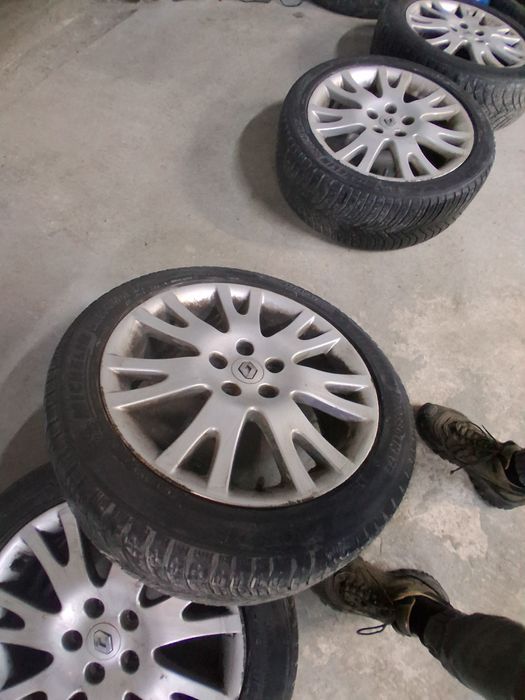 Jante Renault  225/45/R17