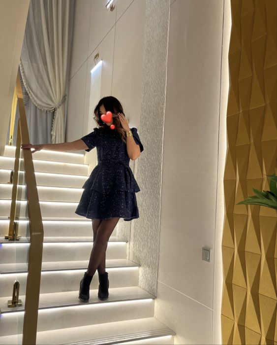 Продам женская платье 44размер