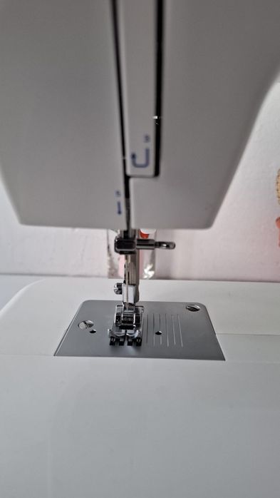 Vand masina de cusut Singer Smart II cu pedala