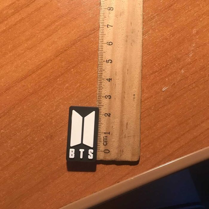 Магнит на холодильник с БТС