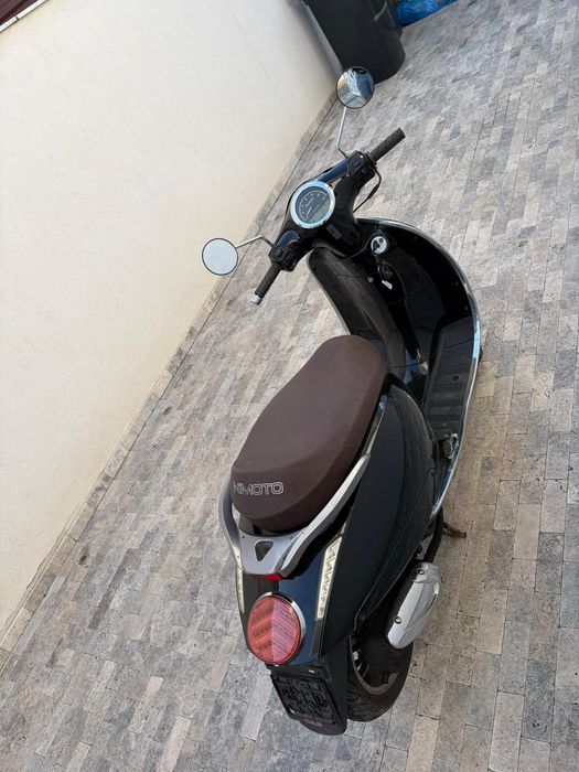 Scuter fara permis stare perfecta 4 bucăți !!