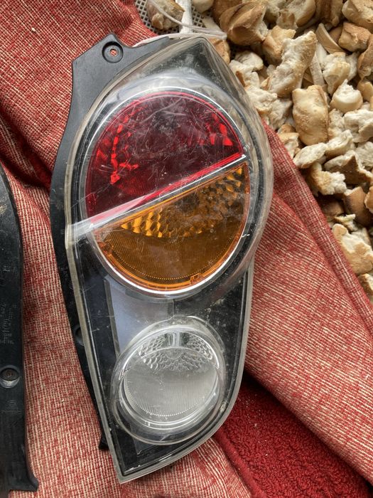 Spark orqa fara juft