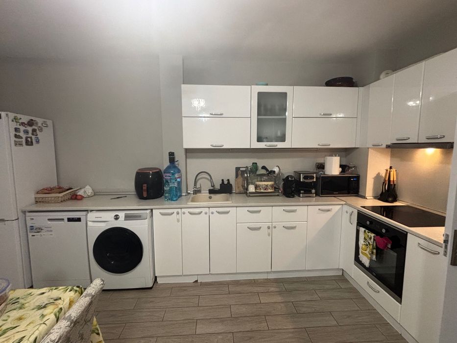 Продава се Тристаен апартамент в Асеновград - 83 кв.м за 707 €/кв.м - Снимка #3