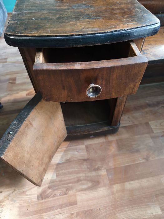 Ретро тоалетка с подвижно огледало