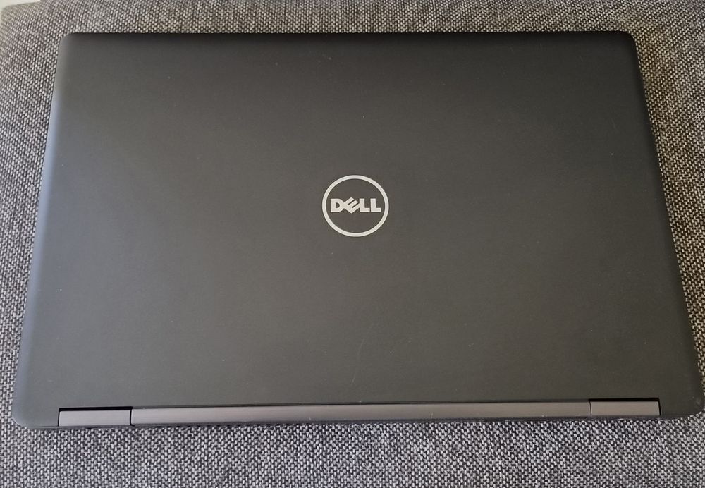 vand 3 x laptop Dell Precision 3520 15.6"FH..i5 Quad Core.16 Gb.Ssd 500 Gb
