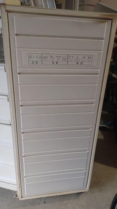 Фризер Snaige 120 стоящ 150см