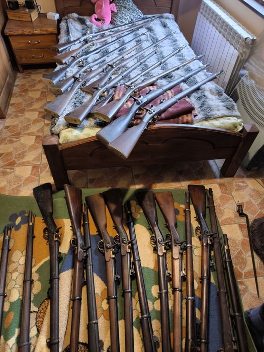 Крънка, Мартина, Снайдер, Бердан, Гасер, Смит / Крънки, Мартини, Снайд