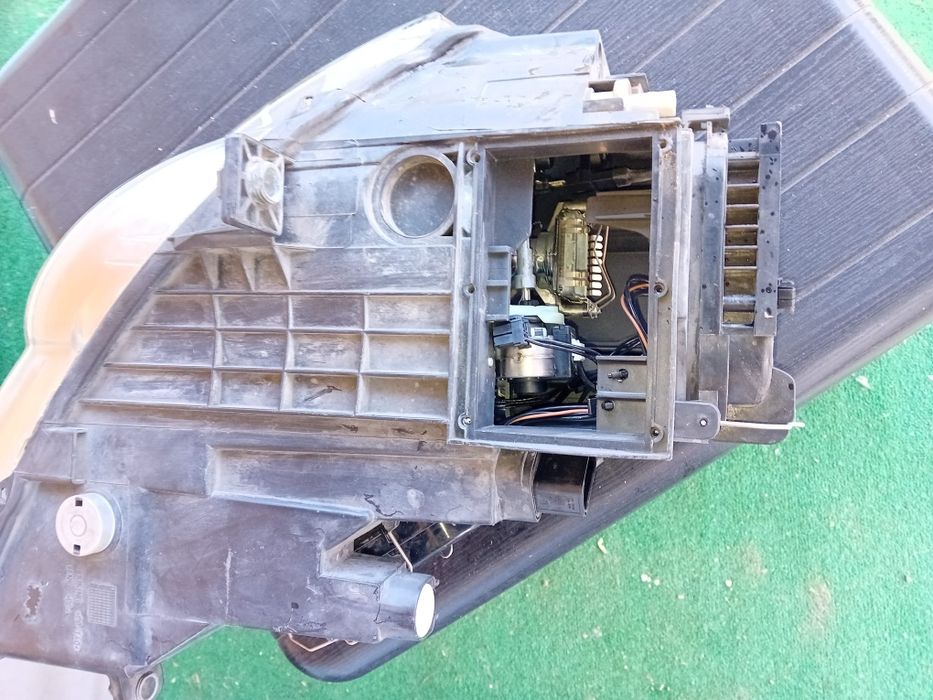 Far stânga passat b6 Bi-xenon adaptiv