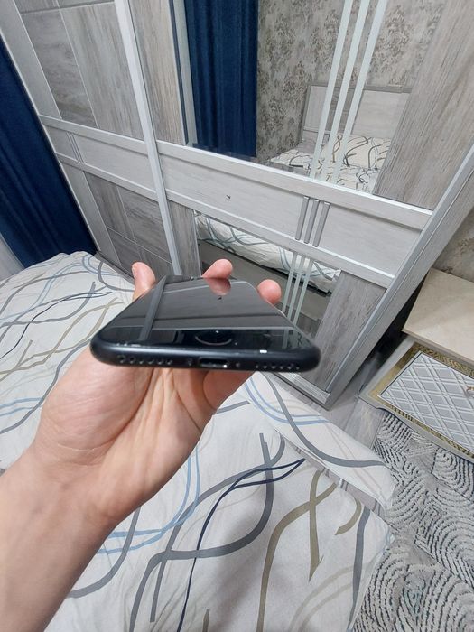 Iphone 7 . Идеал холатда