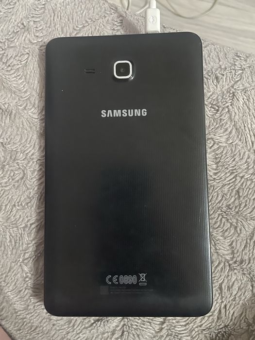 Продам планшет Самсунг А6