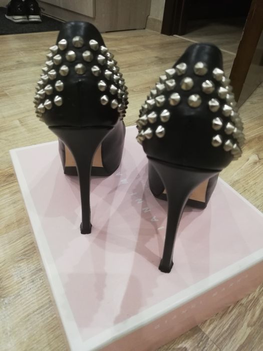 Продам туфли Gianni Marra