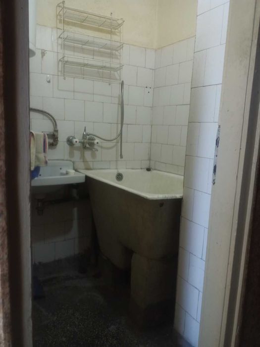 Продава се Четиристаен апартамент в Пазарджик, Запад - 87 кв.м за 684 €/кв.м - Снимка #3