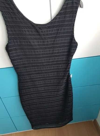 Нова рокля GUESS, размер S