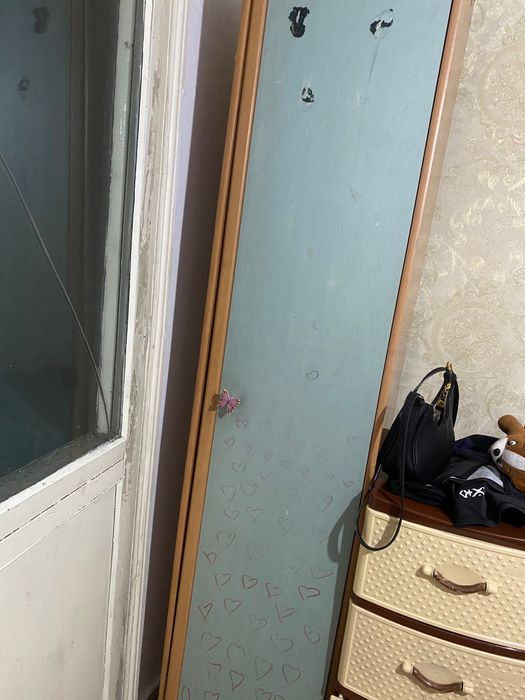 Продам шкафы срочно