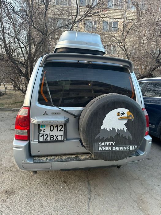 Мицубиси паджеро