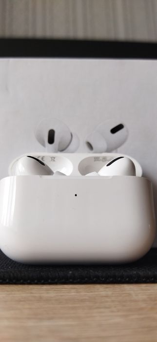 Продаю айрподс про