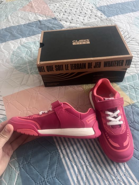 Clarks детски обувки