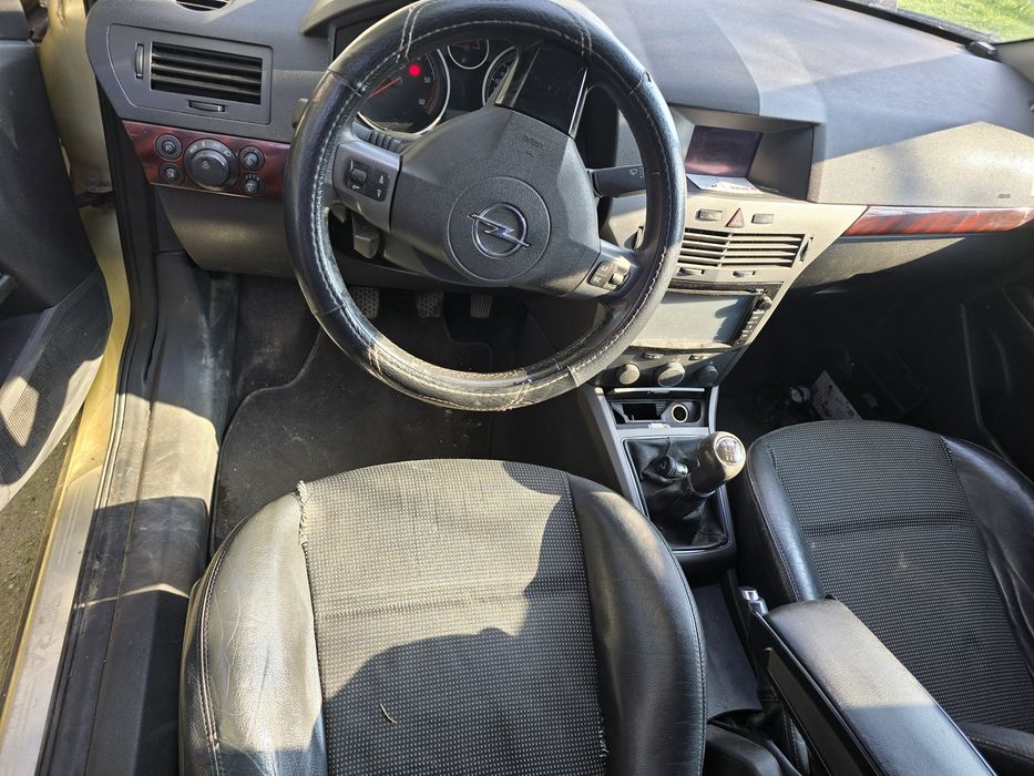 OPEL Astra 2005 — imagine 3